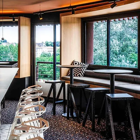 Tribe Hotel